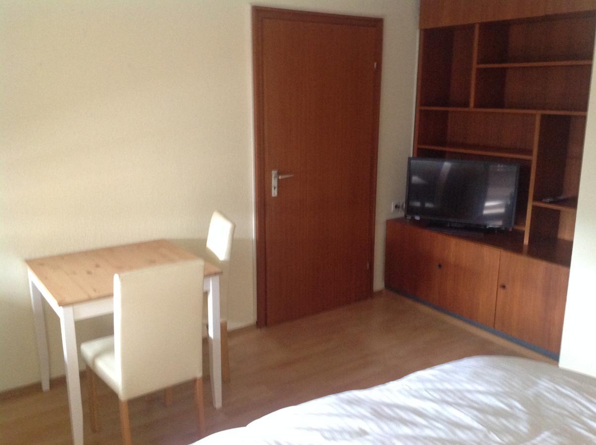 Hotel-Pension Schlossgarten Trippstadt 外观 照片